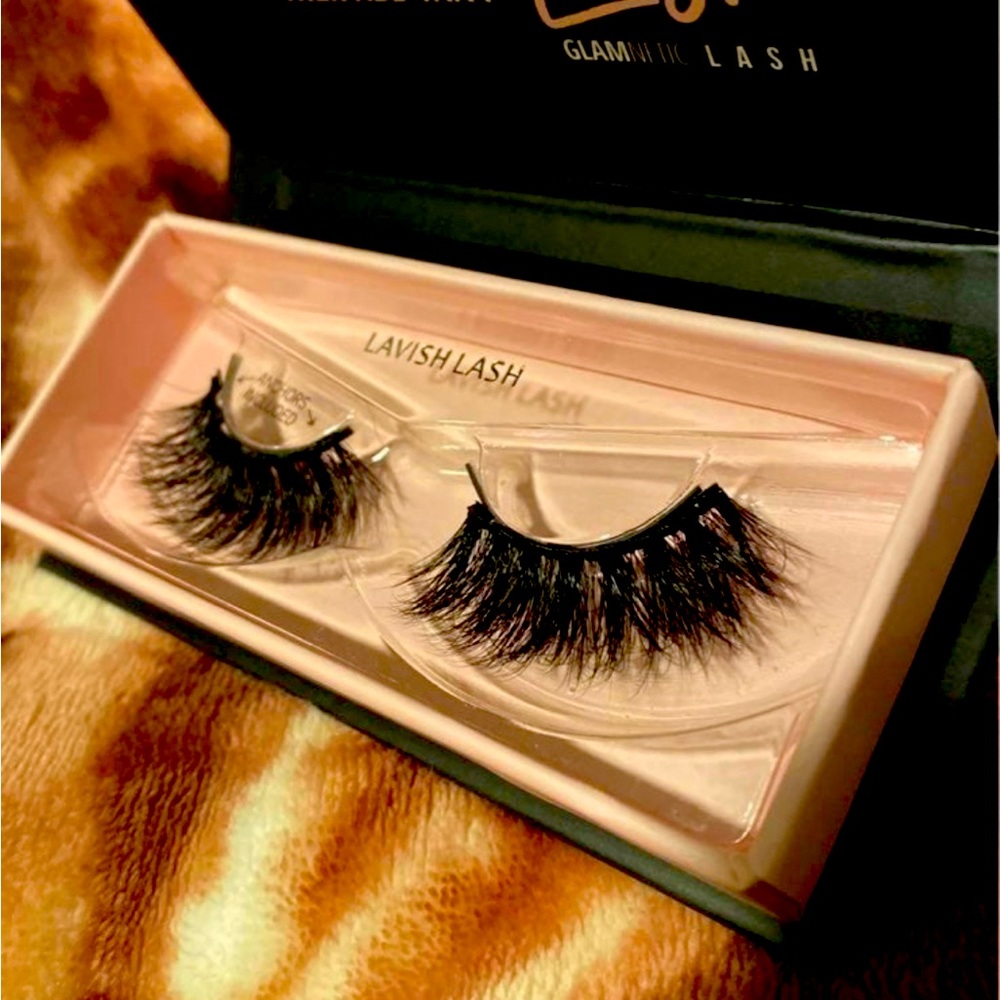 GLAMNETIC lavish